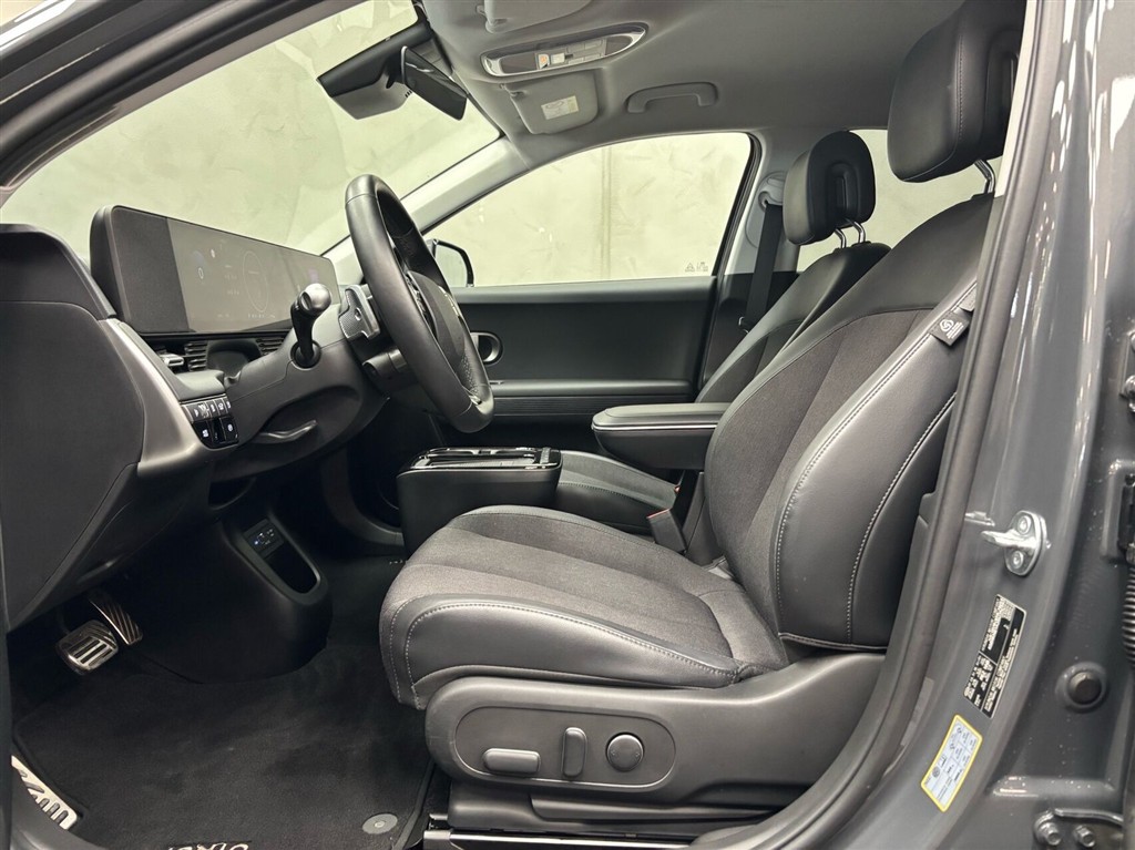 Hyundai Ioniq 5 Electric 84 kWh Core Plus 229HK 5d Aut. - Image 8