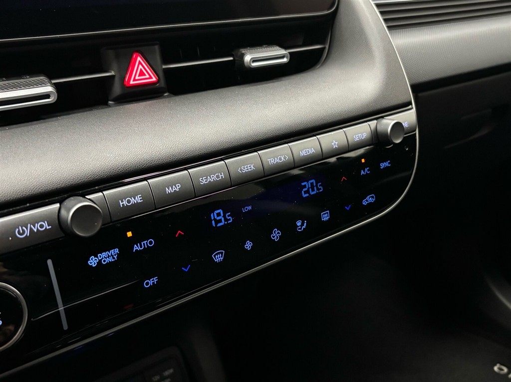 Hyundai Ioniq 5 Electric 84 kWh Core Plus 229HK 5d Aut. - Image 17