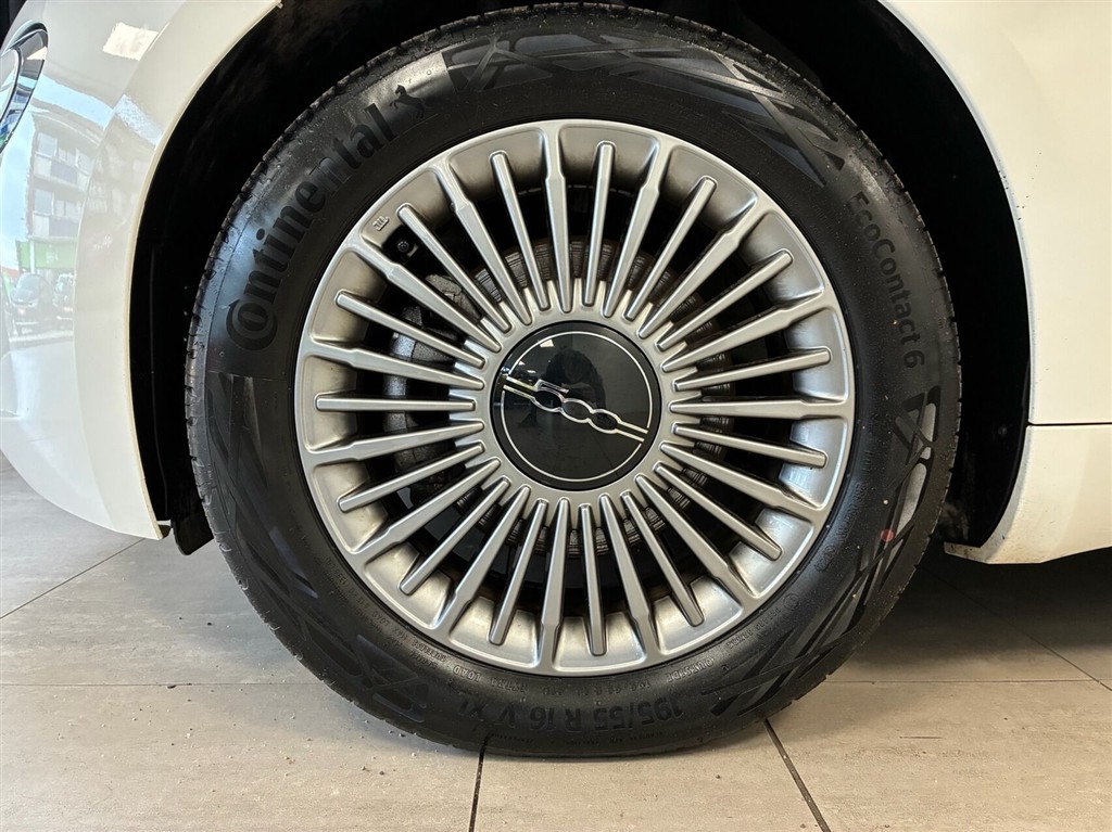 Fiat 500e EL Icon 118HK 3d Aut. - Image 2