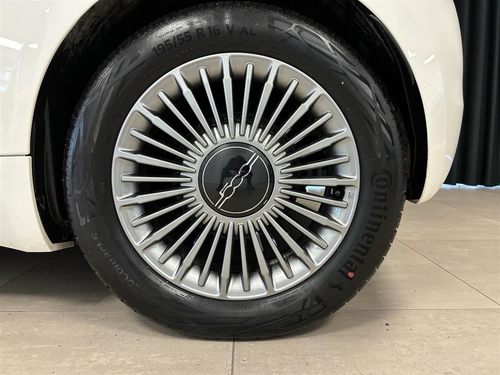 Fiat 500e EL Icon 118HK 3d Aut. - Image 4