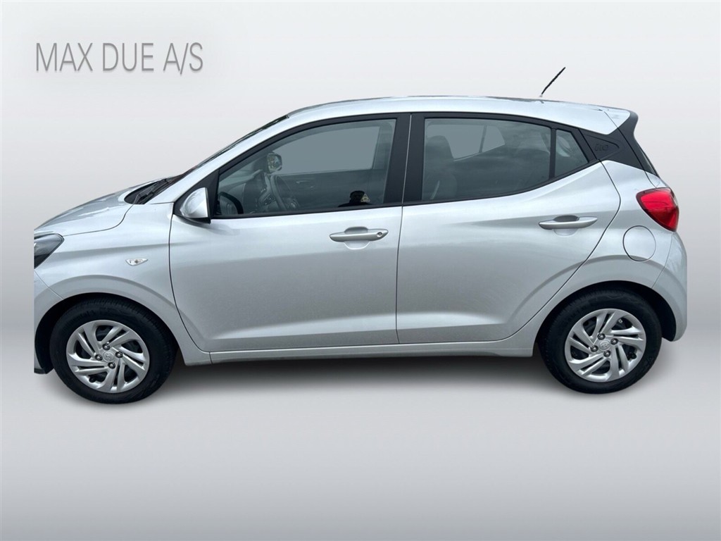 Hyundai i10 1,0 Advanced 67HK 5d - Image 18