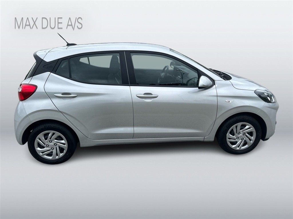 Hyundai i10 1,0 Advanced 67HK 5d - Image 4