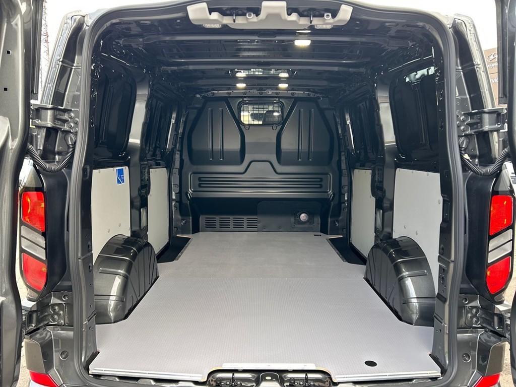 Ford Transit Custom 320 L1H1 2,0 EcoBlue Limited 170HK Van 8g Aut. - Image 8