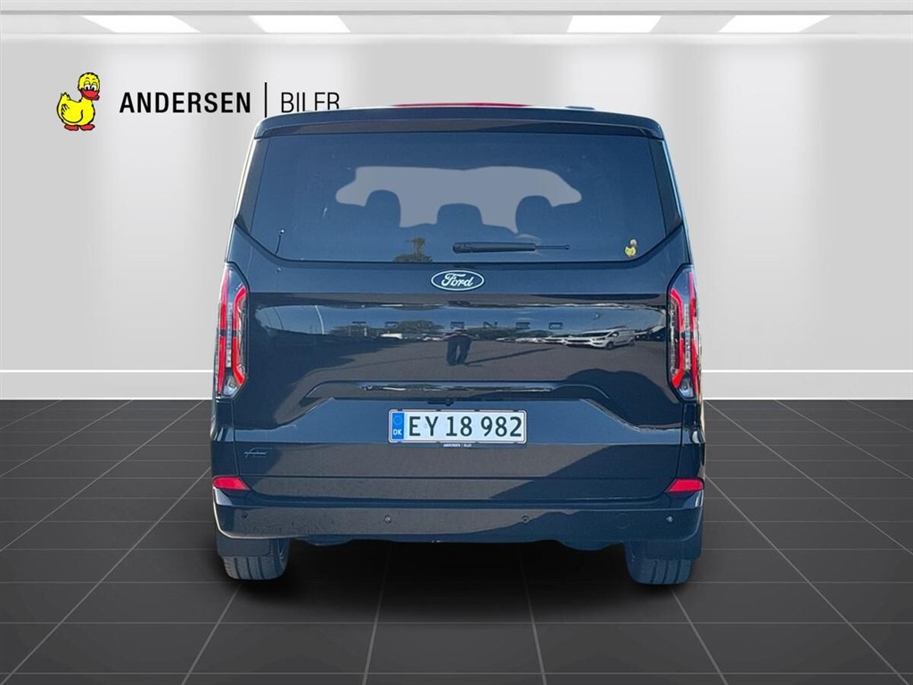 Ford E-Tourneo Custom 340 L2H1 EL Titanium X 218HK Aut. - Image 9