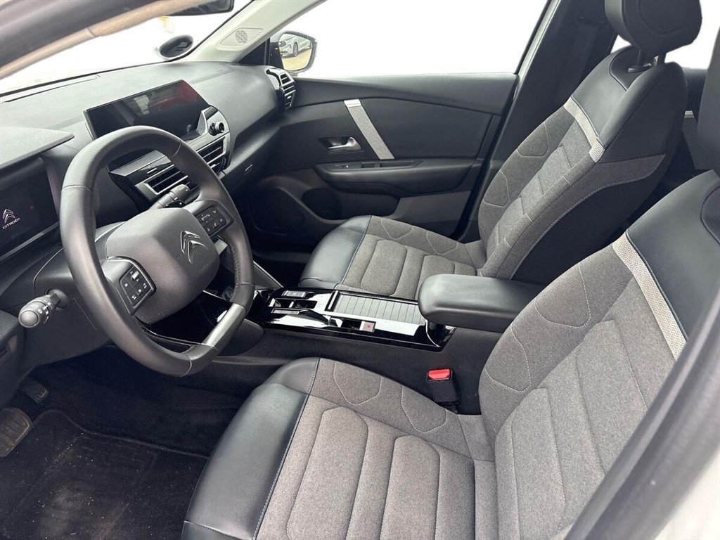 Citroën C4 1,2 PureTech Chevron Sport EAT8 130HK 5d 8g Aut. - Image 10
