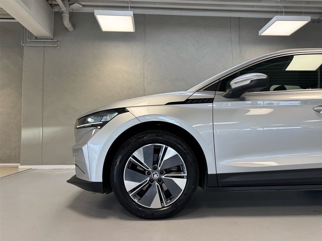 Skoda Enyaq 80 iV Loft 204HK 5d Aut. - Image 4