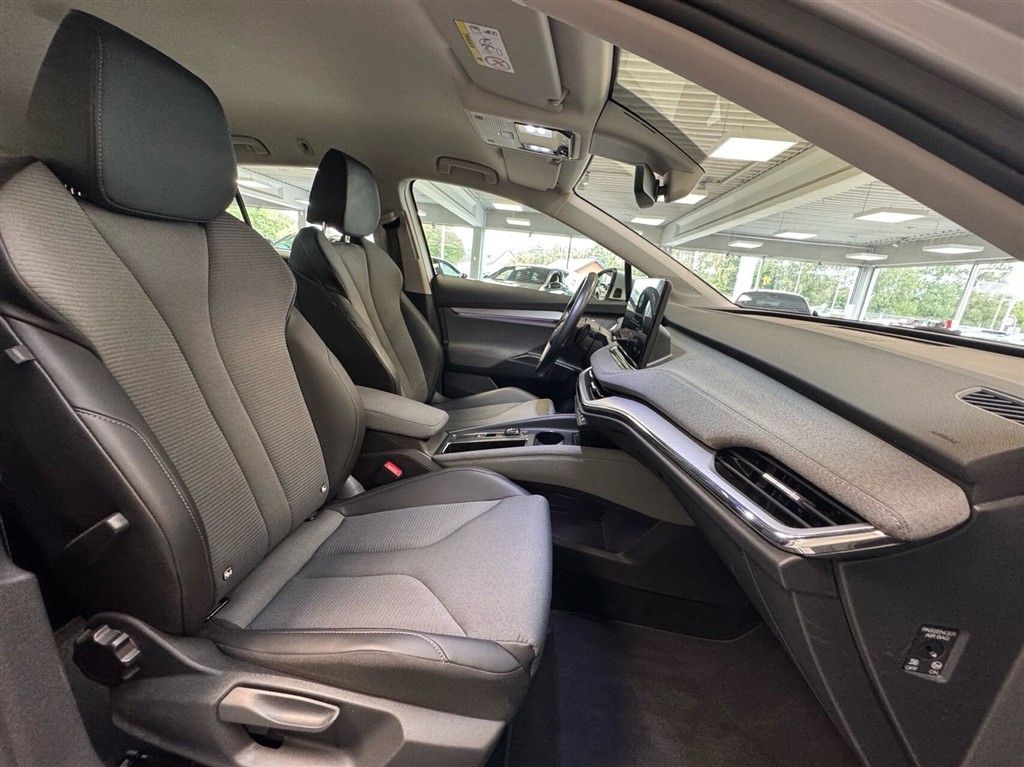 Skoda Enyaq 80 iV Loft 204HK 5d Aut. - Image 9