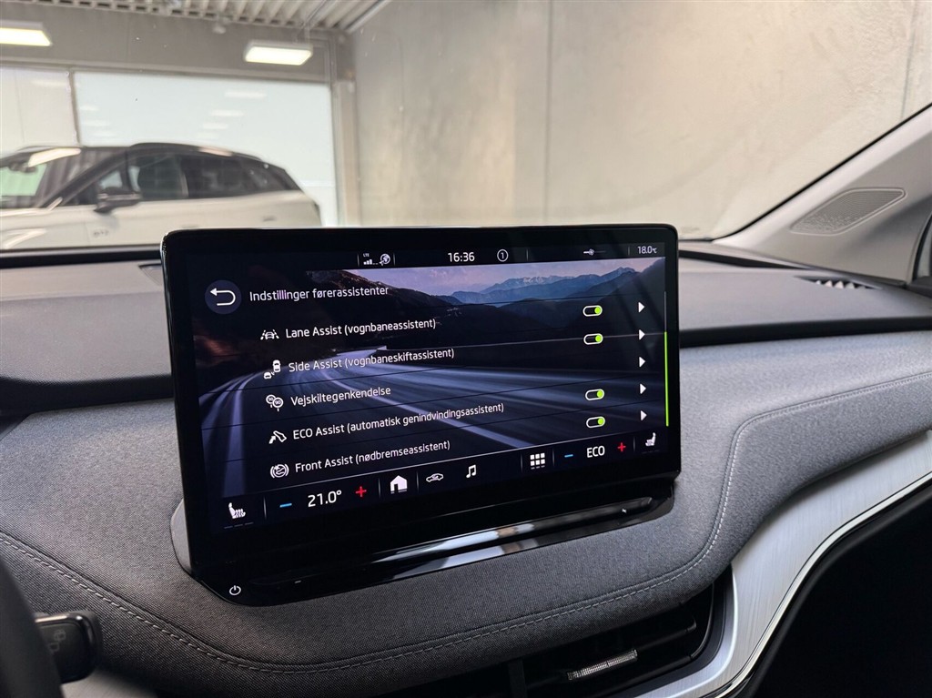 Skoda Enyaq 80 iV Loft 204HK 5d Aut. - Image 18