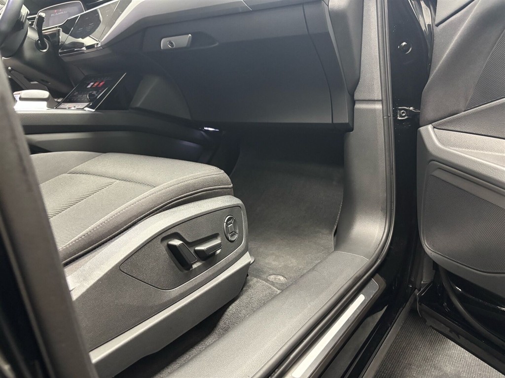 Audi E-tron 55 Advanced Quattro 408HK 5d Aut. - Image 37
