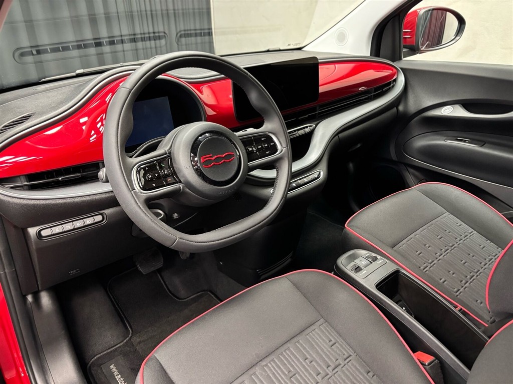 Fiat 500e EL RED 95HK 3d Aut. - Image 10