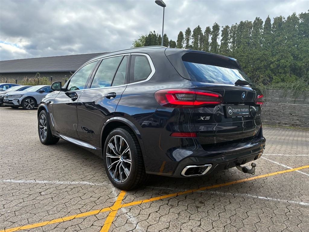 BMW X5 45e 3,0 Plugin-hybrid M-Sport XDrive Steptronic 394HK 5d 8g Aut. - Image 2