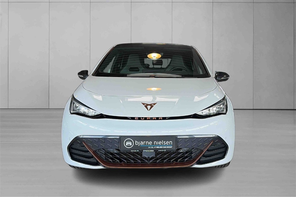 Cupra Born EL Dinamica Pack High 204HK 5d Aut. - Image 2