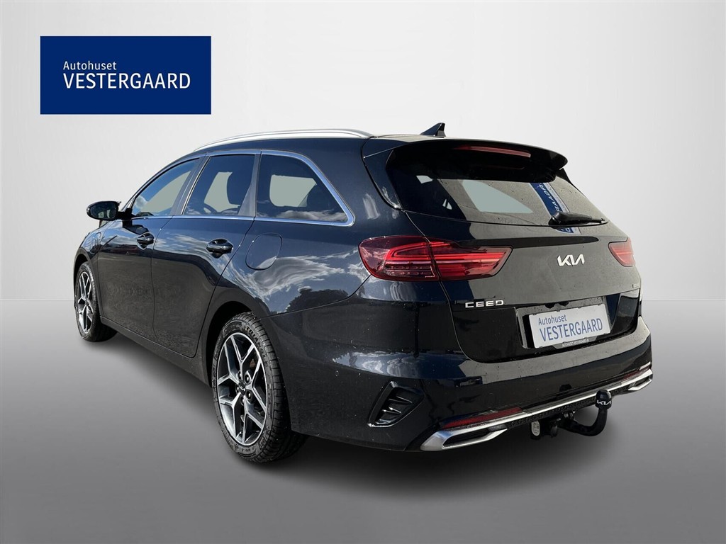 Kia Ceed SW 1,6 GDI PHEV Plugin-hybrid Upgrade DCT 141HK Stc 6g Aut. - Image 3