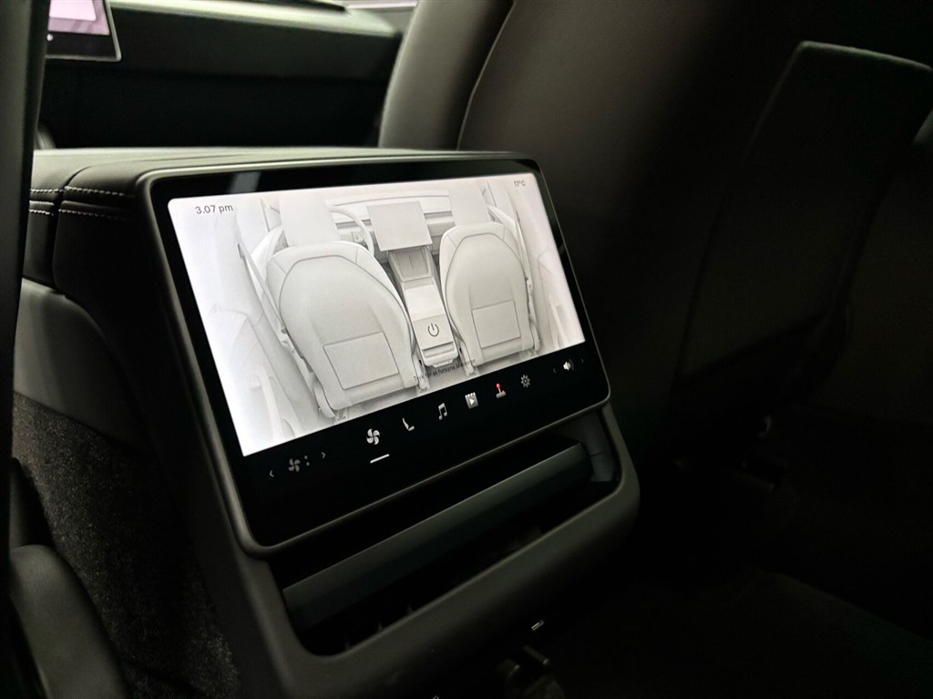 Tesla Model Y EL Premium Long Range RWD 347HK 5d Aut. - Image 12