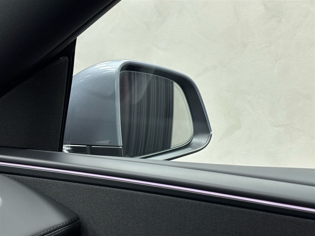 Tesla Model Y EL Premium Long Range RWD 347HK 5d Aut. - Image 33