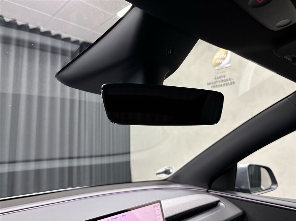 Tesla Model Y EL Premium Long Range RWD 347HK 5d Aut. - Image 34