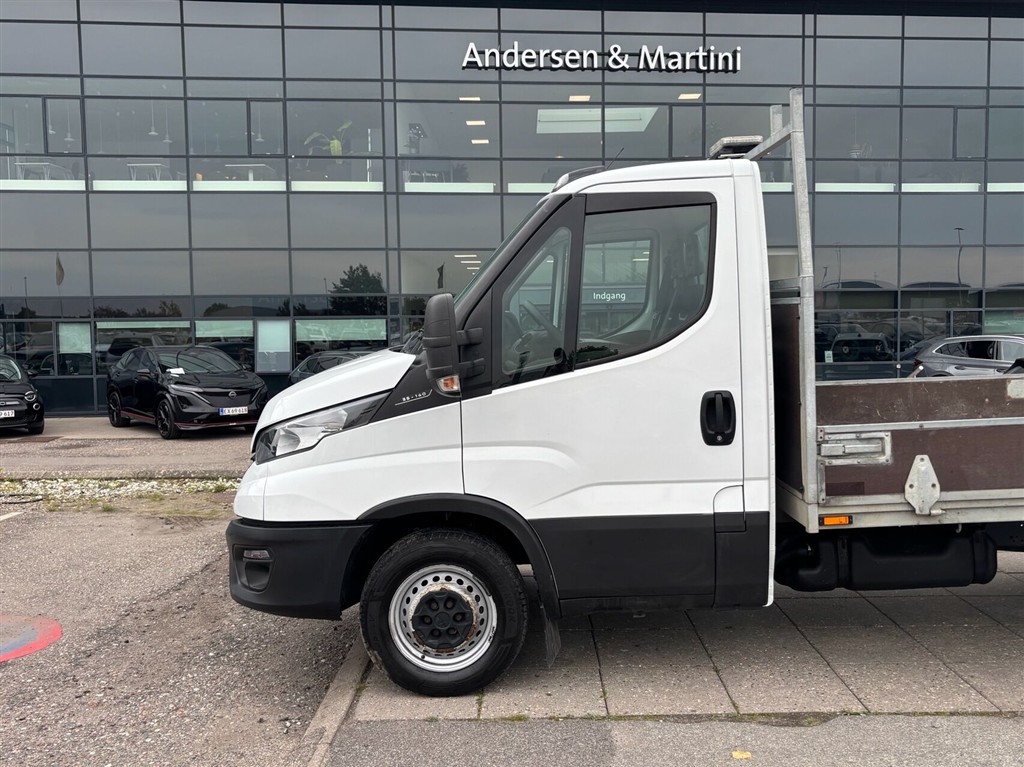 Iveco Daily 35S14 10,8m3 2,3 D 136HK Van 6g - Image 4
