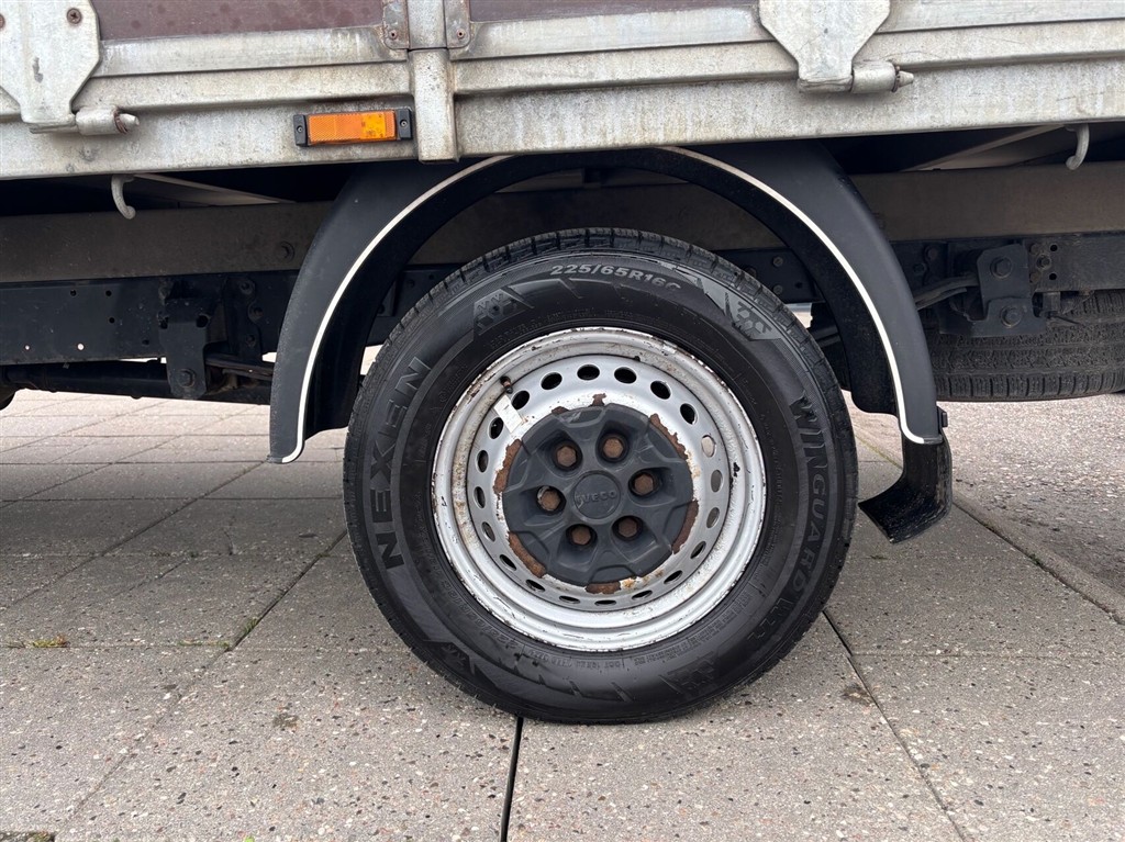 Iveco Daily 35S14 10,8m3 2,3 D 136HK Van 6g - Image 20