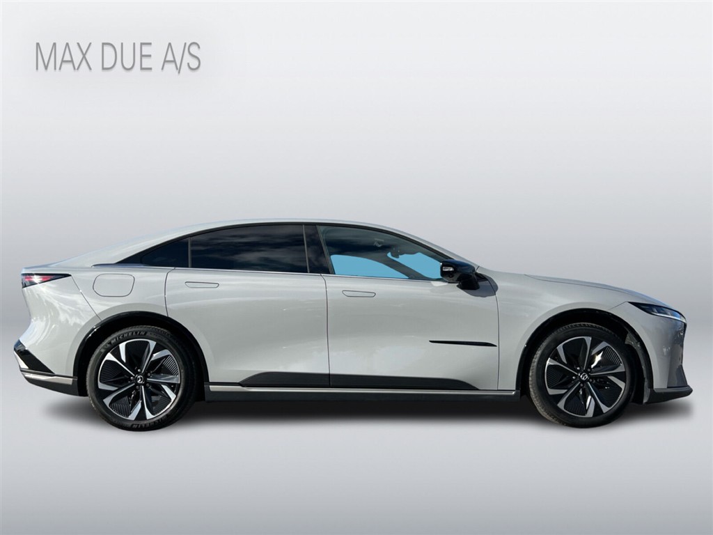 Mazda 6e 68,8 kWh Takumi 258HK 5d Aut. - Image 4
