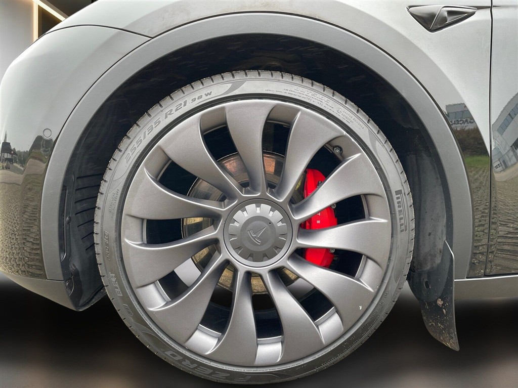 Tesla Model Y EL Performance AWD 534HK 5d Aut. - Image 6