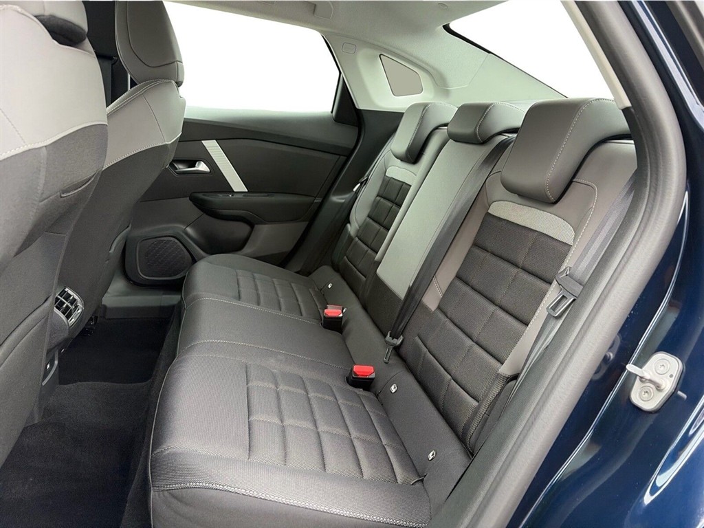 Citroën e-C4 X EL Plus 156HK 5d Aut. - Image 12