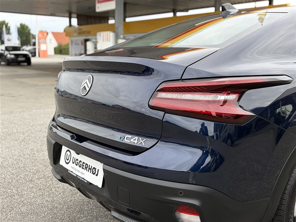 Citroën e-C4 X EL Plus 156HK 5d Aut. - Image 14