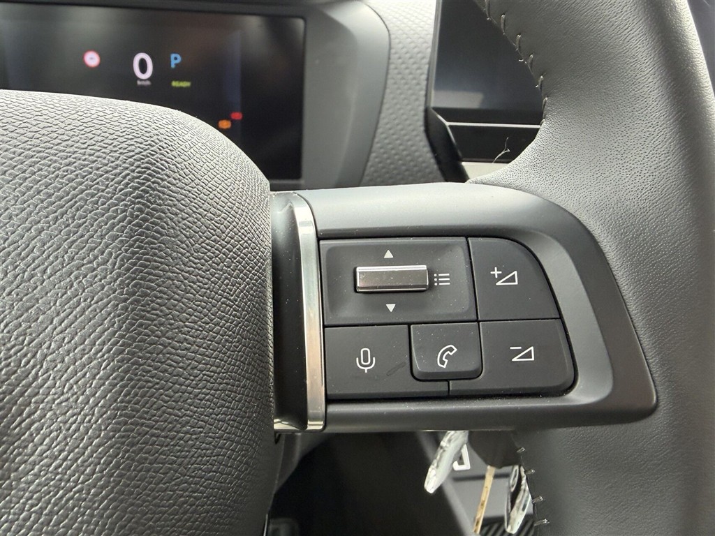 Citroën e-C4 X EL Plus 156HK 5d Aut. - Image 18