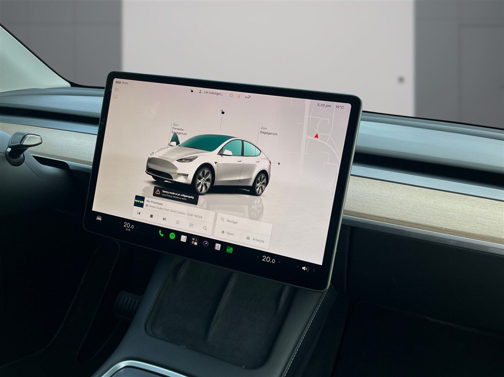 Tesla Model Y EL RWD 299HK 5d Aut. - Image 15