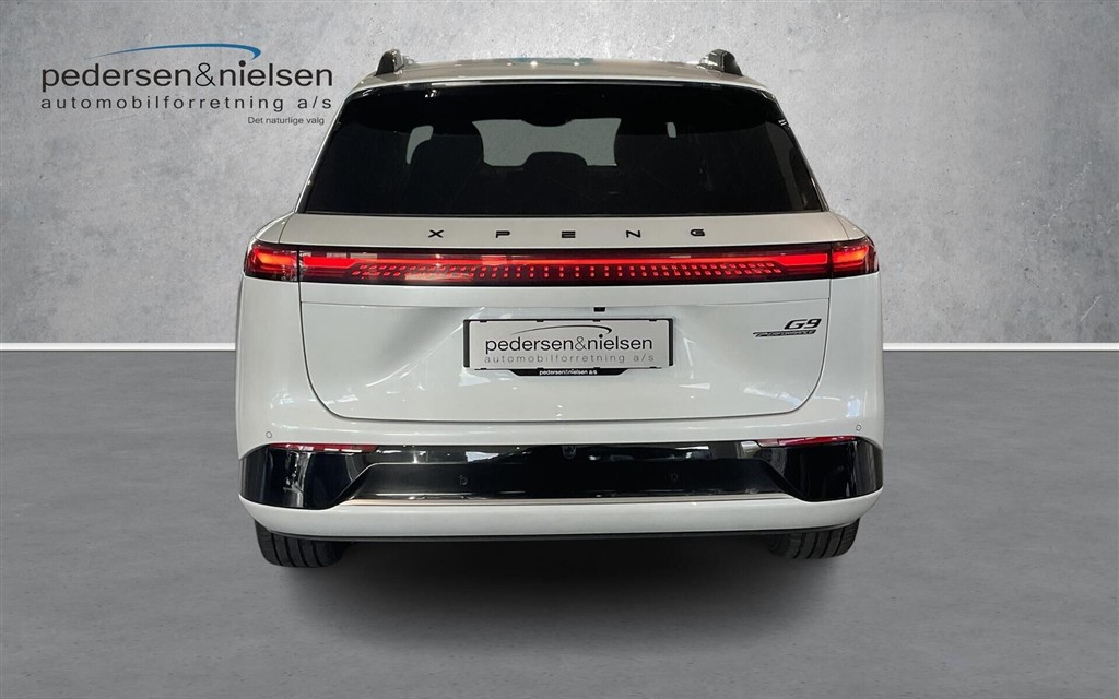 Xpeng G9 EL Performance AWD 551HK 5d Aut. - Image 4