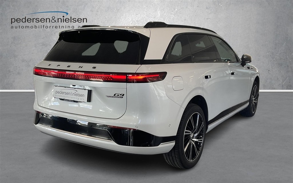 Xpeng G9 EL Performance AWD 551HK 5d Aut. - Image 5