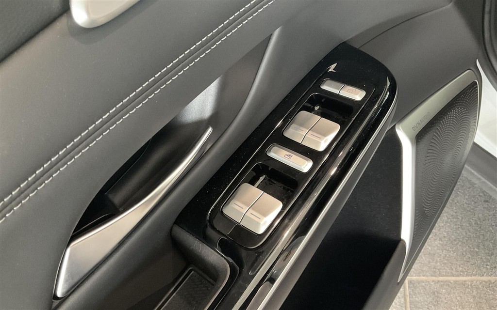 Xpeng G9 EL Performance AWD 551HK 5d Aut. - Image 15