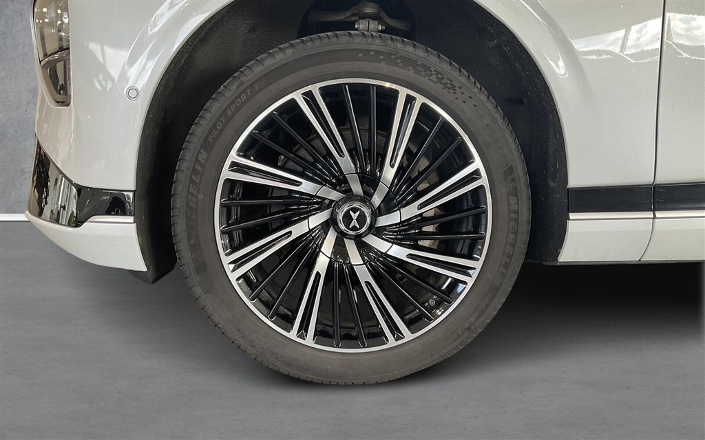 Xpeng G9 EL Performance AWD 551HK 5d Aut. - Image 16