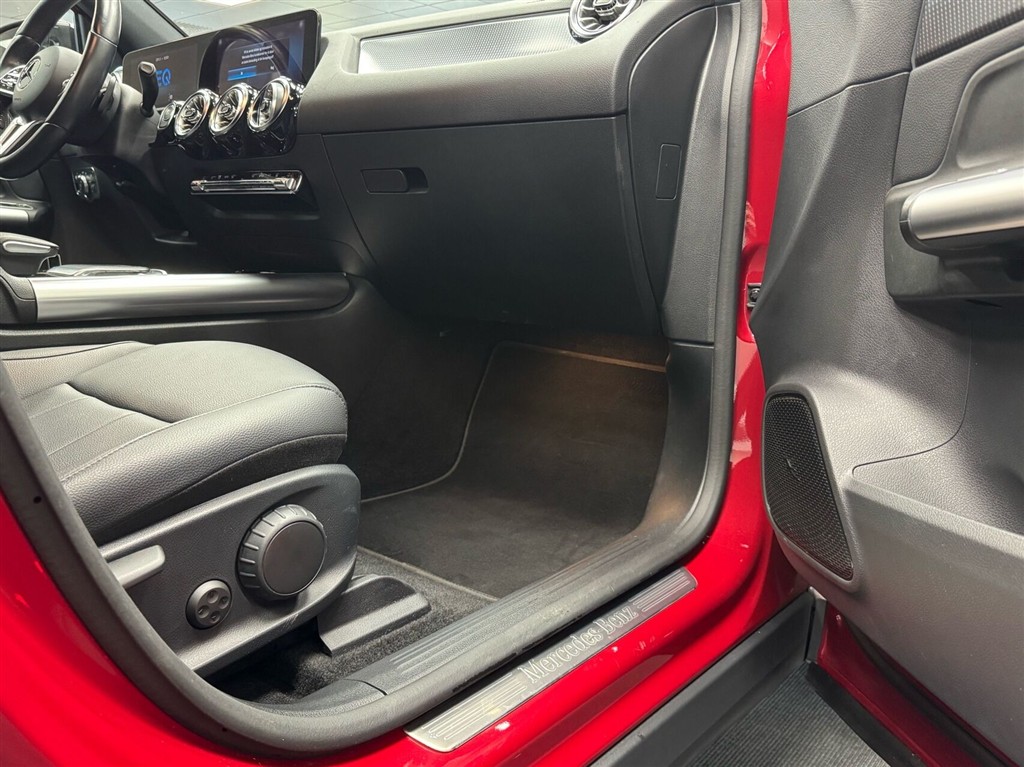 Mercedes-Benz EQA 250 EL Progressive 190HK 5d Aut. - Image 31