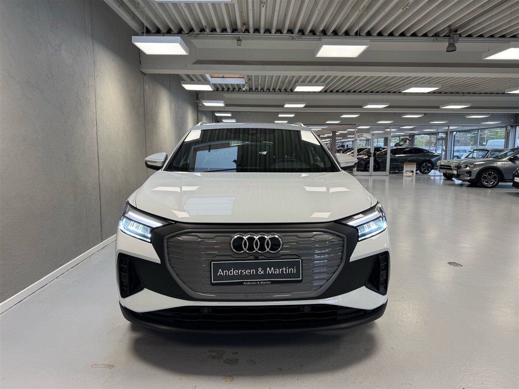 Audi Q4 35 E-tron 170HK 5d Aut. - Image 2