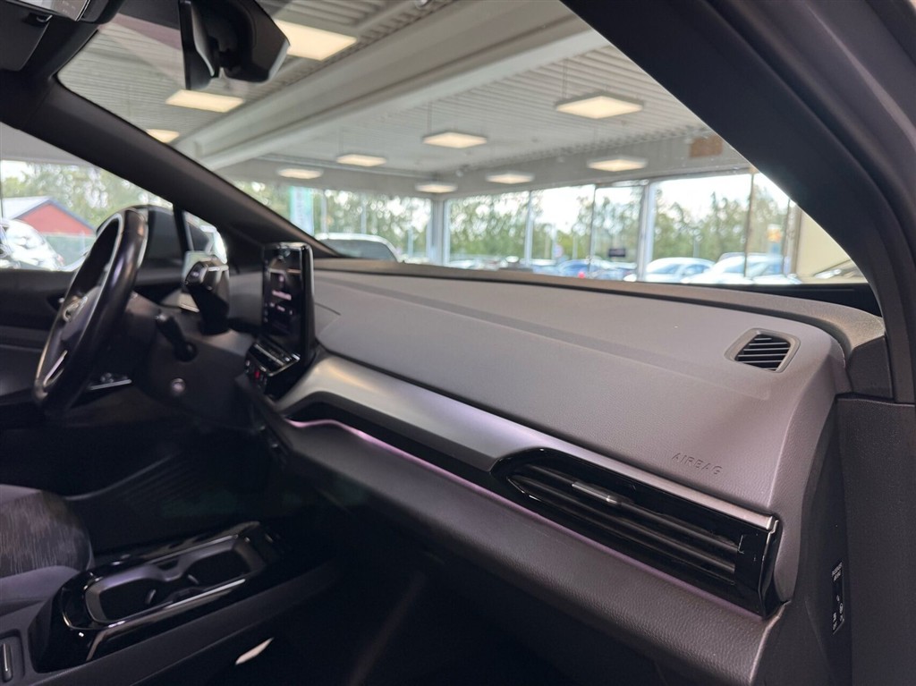 VW ID.4 EL Pure 148HK 5d Aut. - Image 8