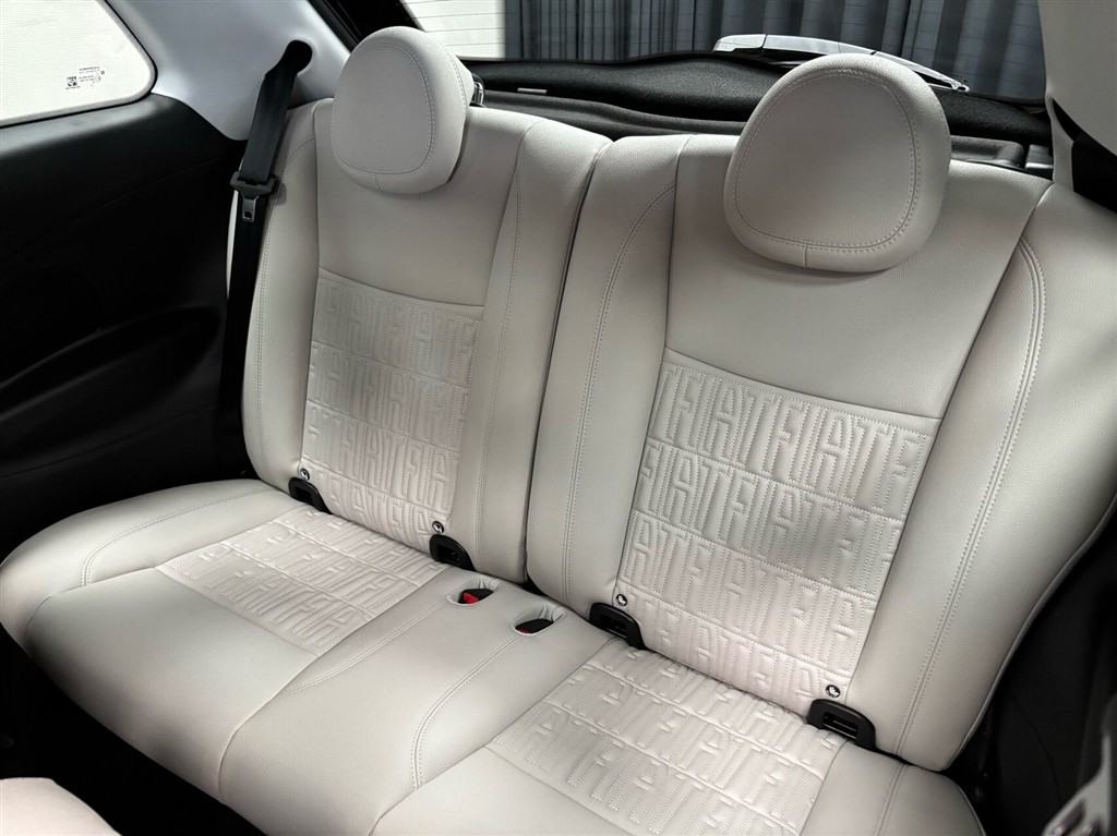 Fiat 500e EL La Prima 118HK 3d Aut. - Image 9