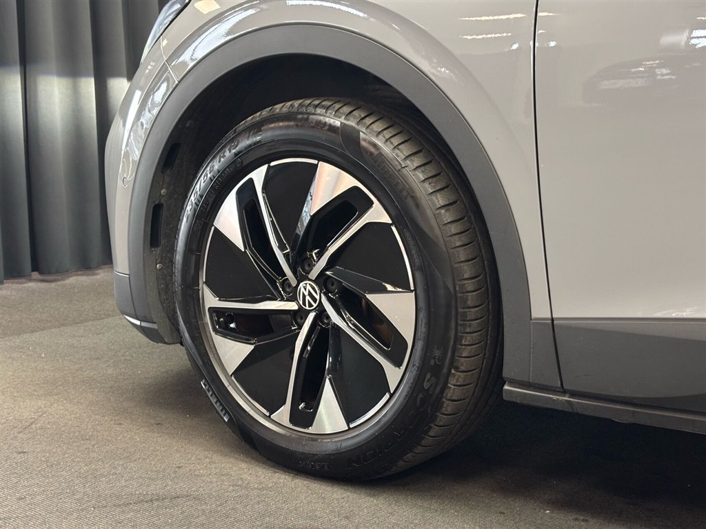 VW ID.4 EL Pro Performance 204HK 5d Aut. - Image 5