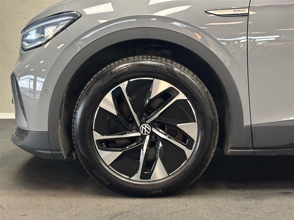 VW ID.4 EL Pro Performance 204HK 5d Aut. - Image 6