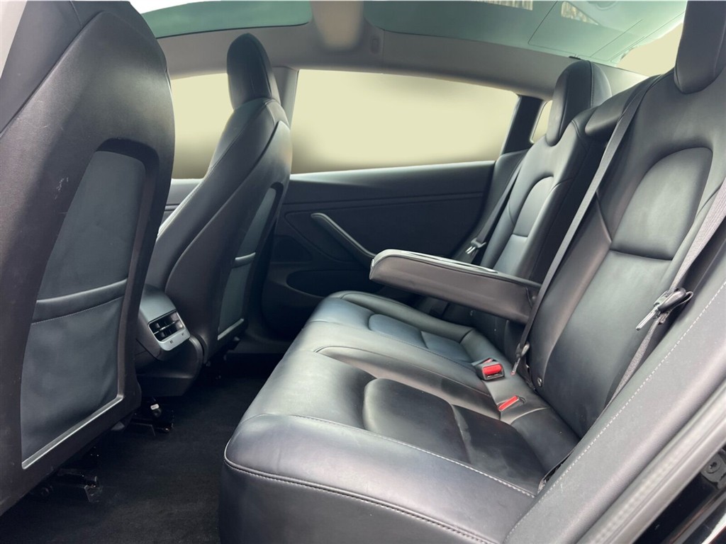 Tesla Model 3 75 kWh LR AWD 490HK Aut. - Image 10