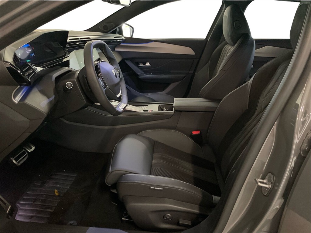 Peugeot e-408 EL GT 210HK 5d Aut. - Image 14