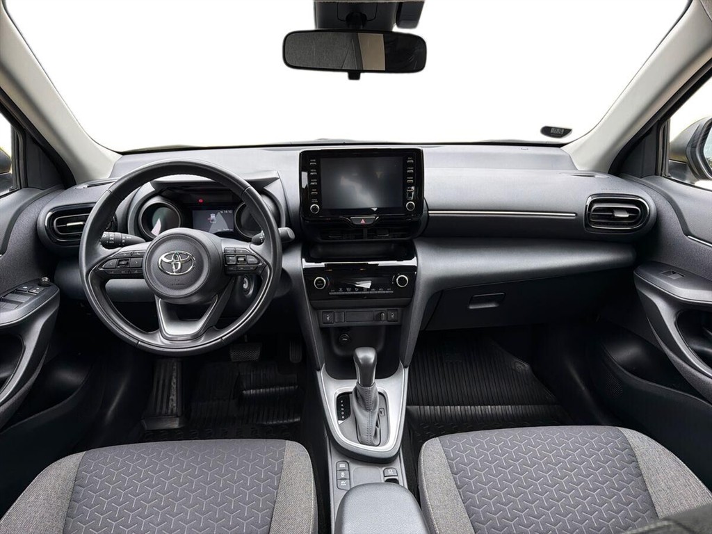 Toyota Yaris Cross 1,5 Hybrid Essential Comfort 116HK 5d Trinl. Gear - Image 12