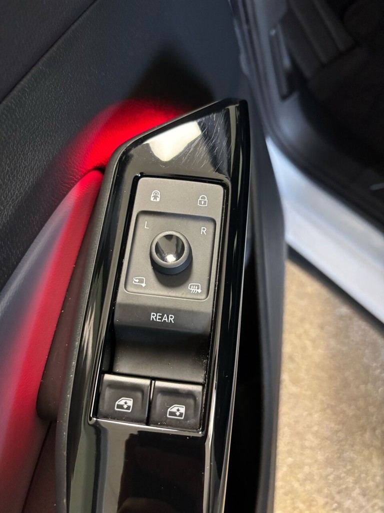 VW ID.4 EL Pure Performance 170HK 5d Aut. - Image 7