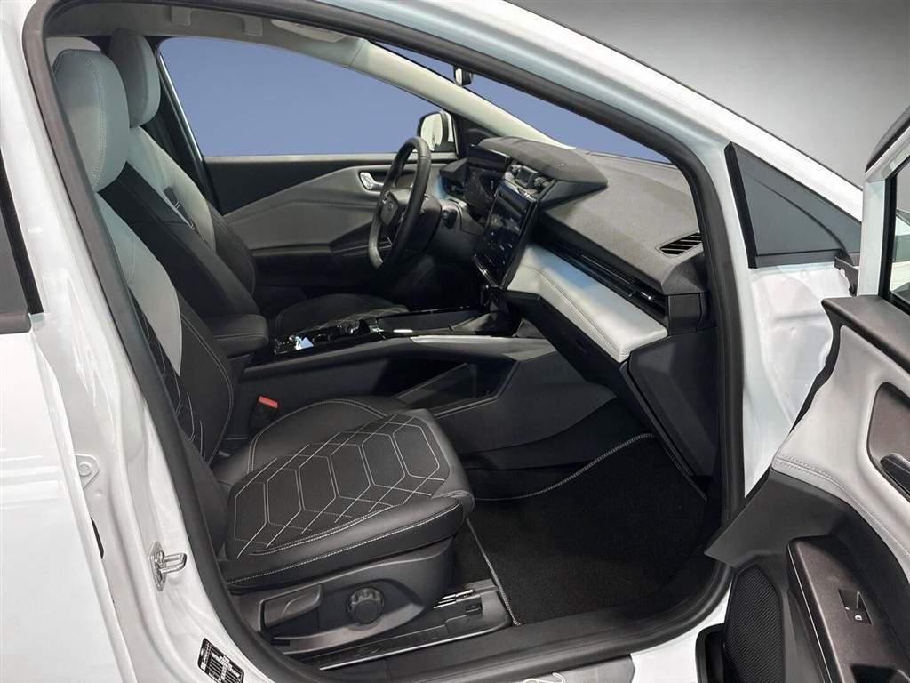 Ford Puma Gen-E EL Premium 168HK 5d Aut. - Image 14