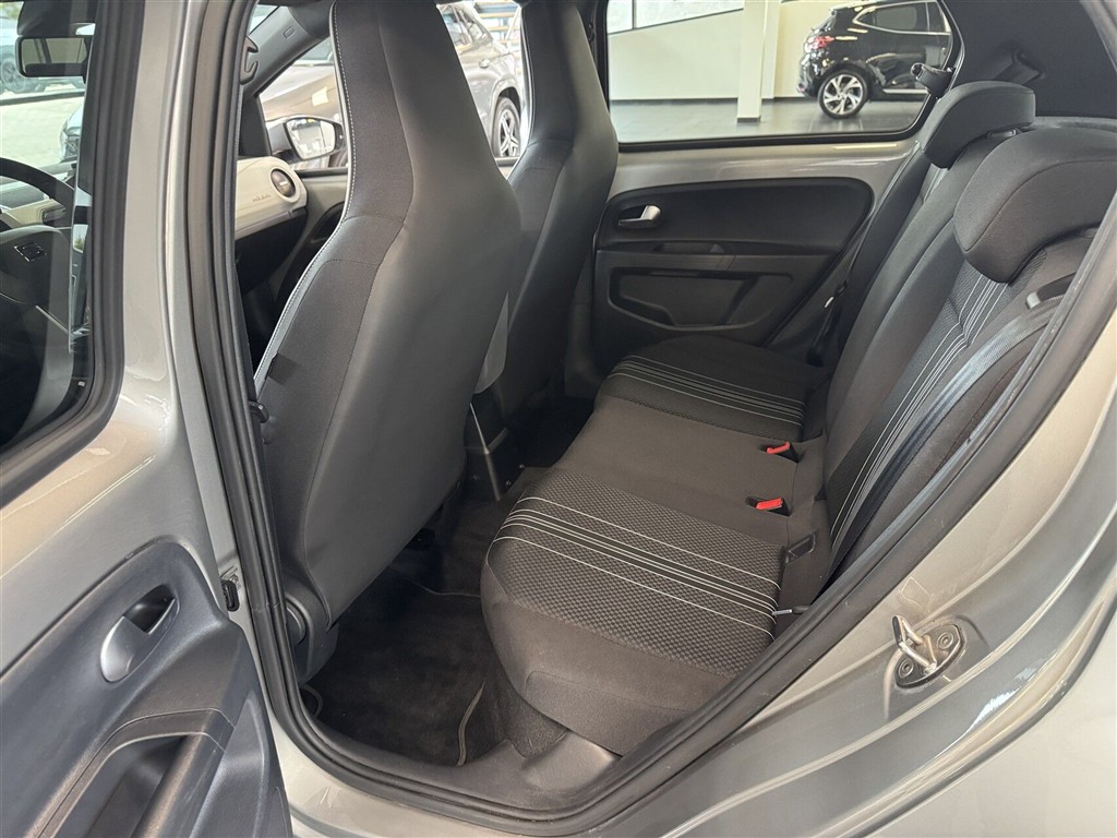 Seat Mii EL 83HK 5d Aut. - Image 9