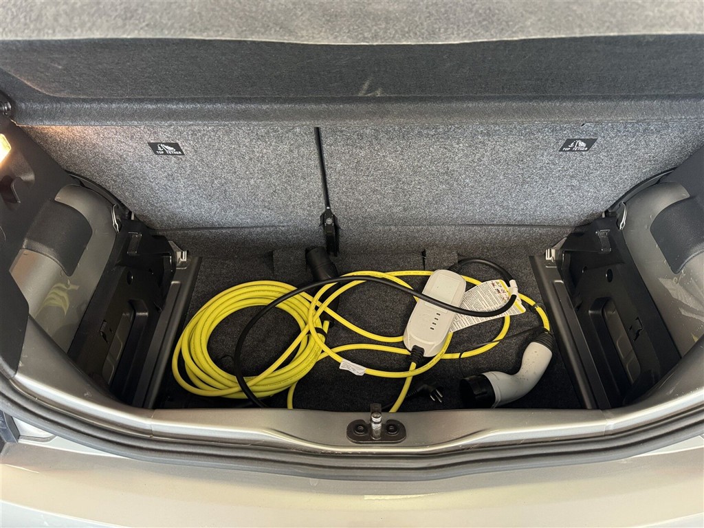 Seat Mii EL 83HK 5d Aut. - Image 11