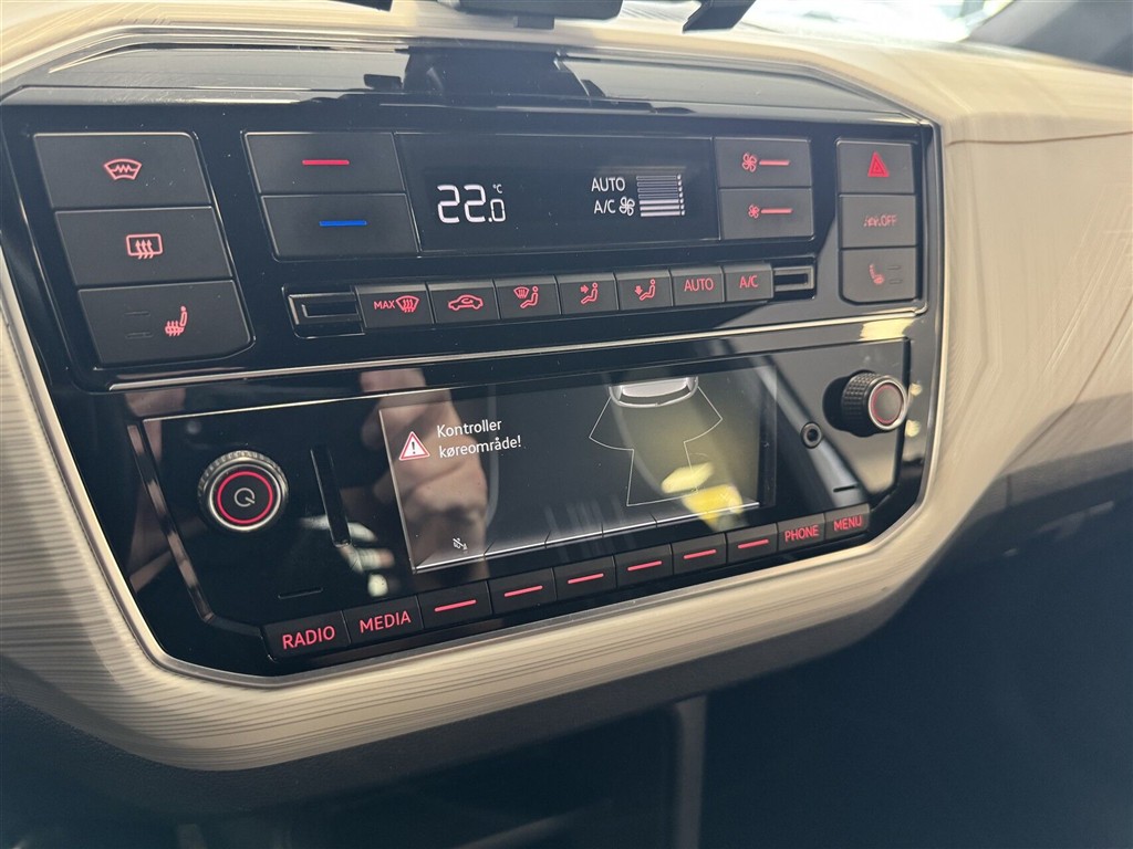 Seat Mii EL 83HK 5d Aut. - Image 15