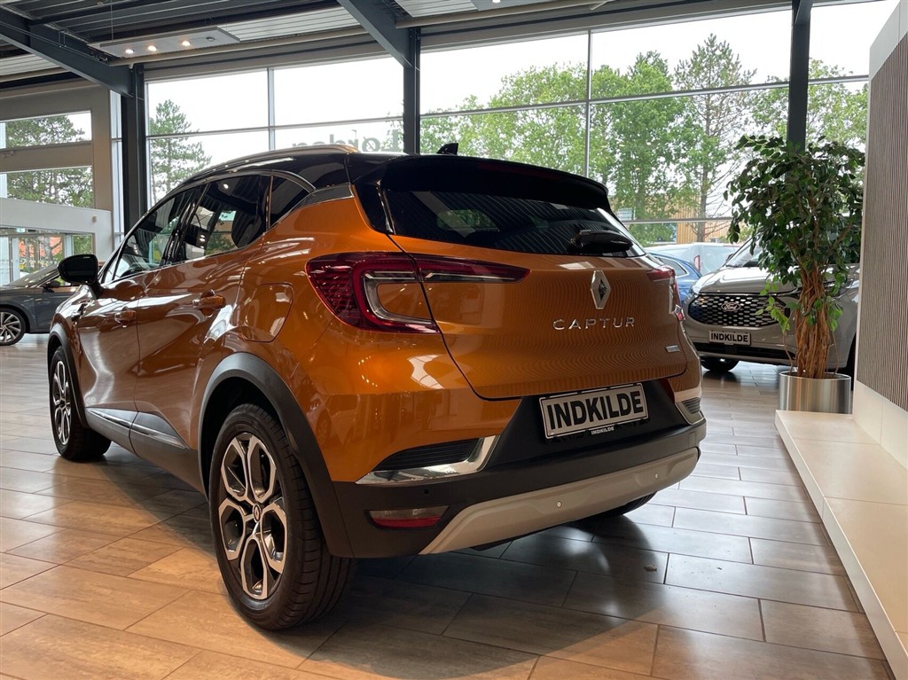 Renault Captur 1,6 E-TECH Plugin-hybrid Intens 160HK 5d Aut. - Image 2