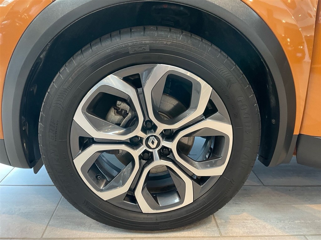 Renault Captur 1,6 E-TECH Plugin-hybrid Intens 160HK 5d Aut. - Image 12