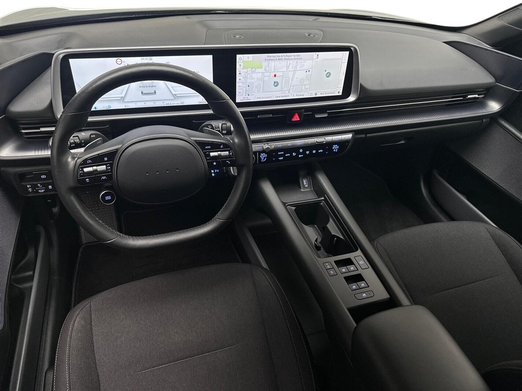 Hyundai Ioniq 6 Electric 53 kWh Essential 151HK Aut. - Image 4
