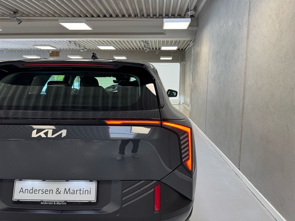 Kia EV4 Standard Range Access 204HK 5d Aut. - Image 7